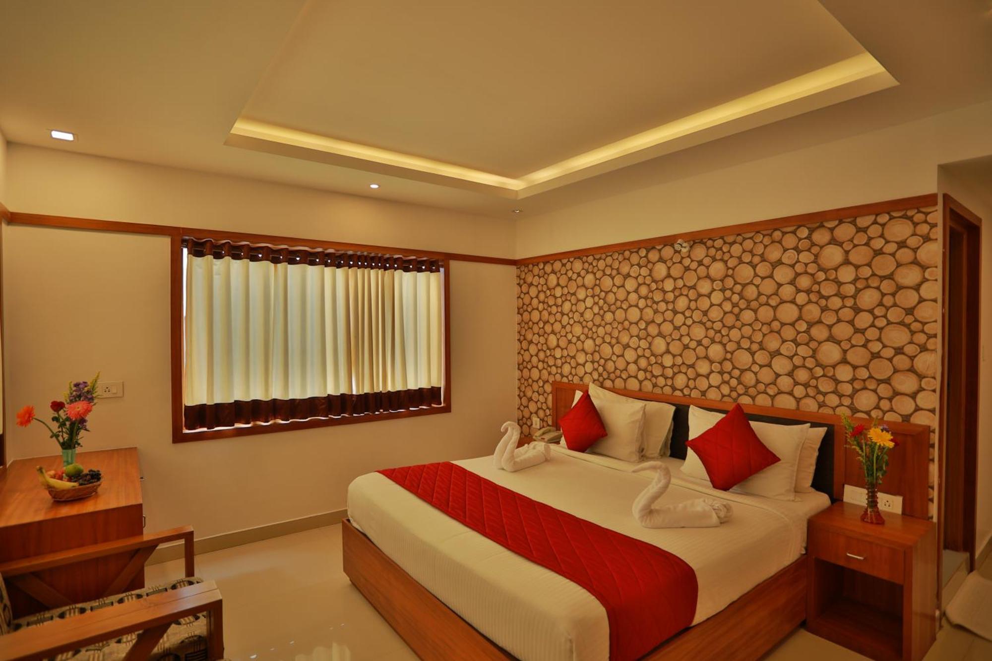 Sea View Resort- Esha Heritage Inn Cherai Beach Exterior foto
