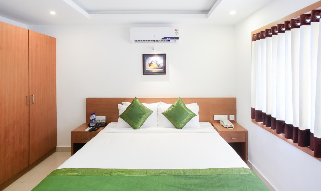 Sea View Resort- Esha Heritage Inn Cherai Beach Exterior foto
