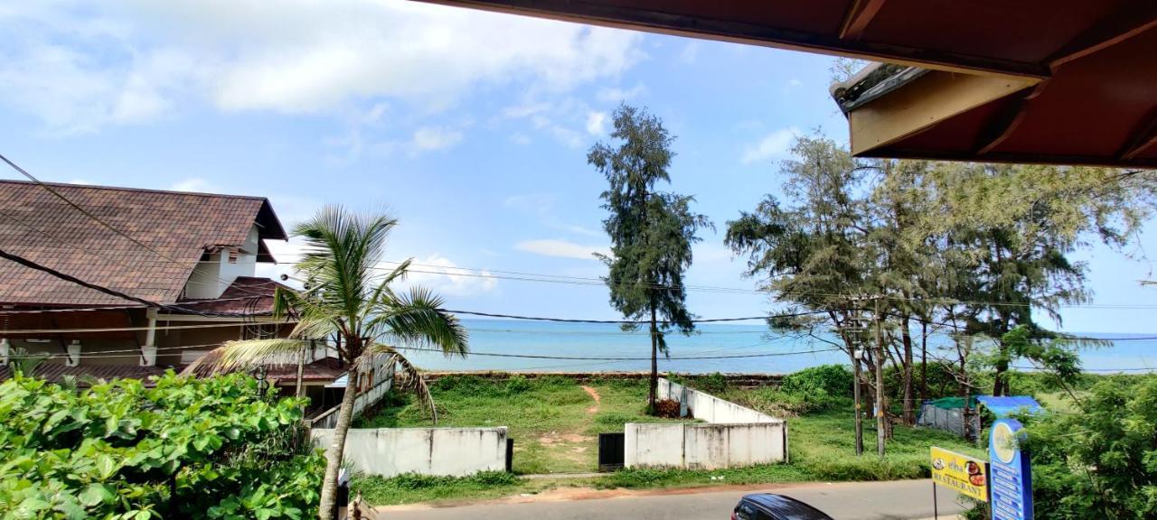 Sea View Resort- Esha Heritage Inn Cherai Beach Exterior foto